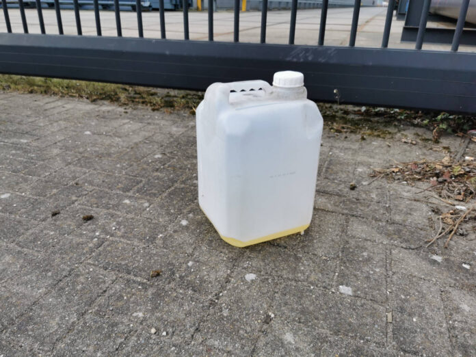 Verzin een Onderschrift - 15 april 2021