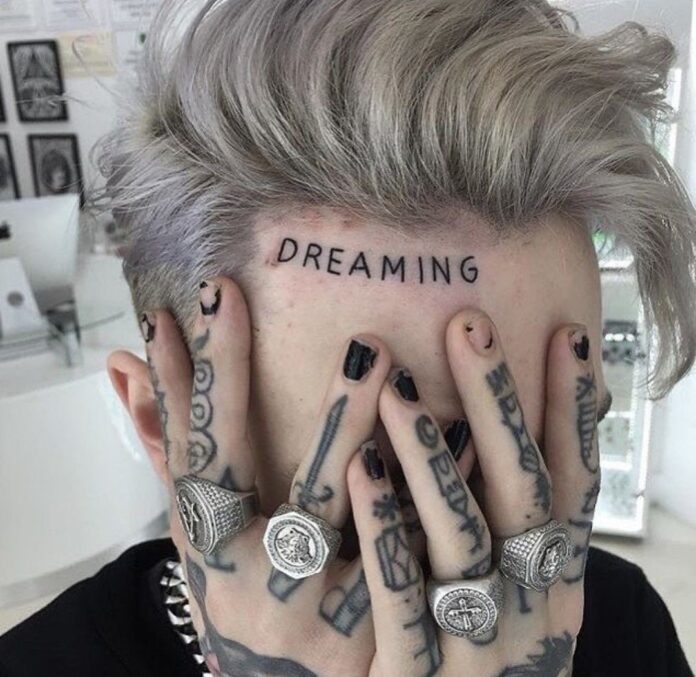 Verzin een Onderschrift - 11 mei 2021