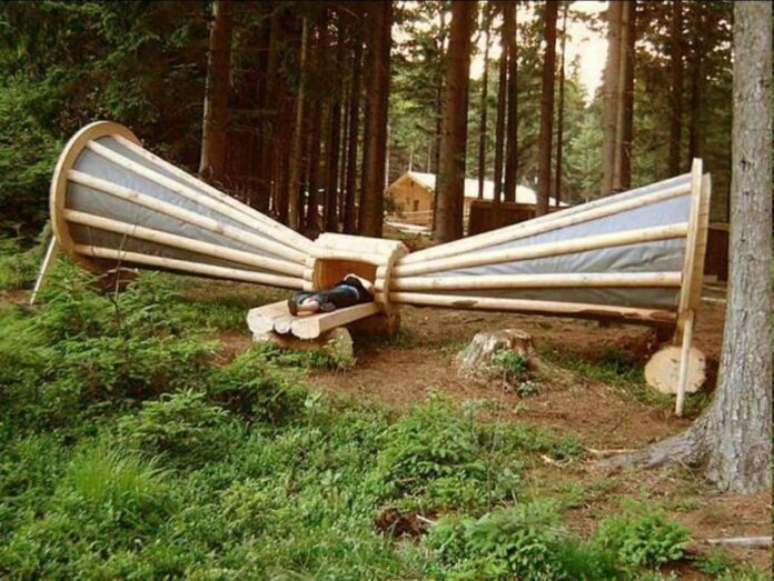 Verzin een Onderschrift - 08 juni 2021 Verzin een Onderschrift - 08 juni 2021