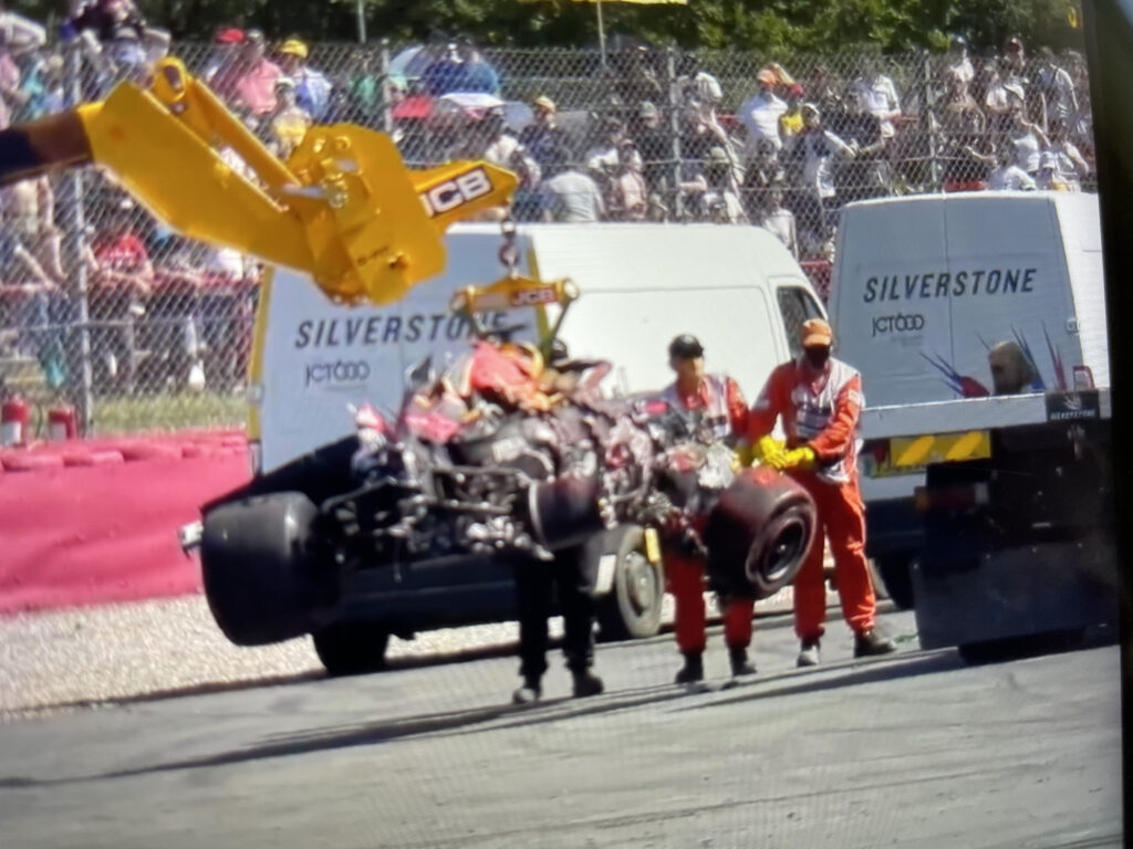 9BBEDFC4-62C5-42D2-8620-CBE1B0CE4C3B