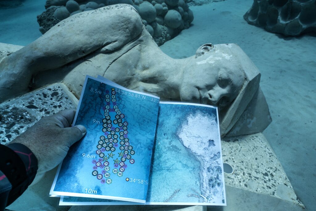 Jason deCaires Taylor-sculptures-01950