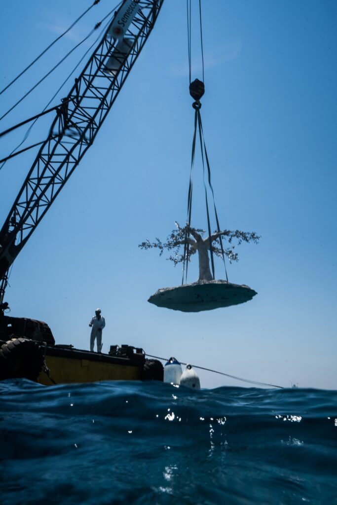 Jason deCaires Taylor-sculptures-02476