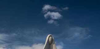 Verzin een Onderschrift - 25augustus 2021