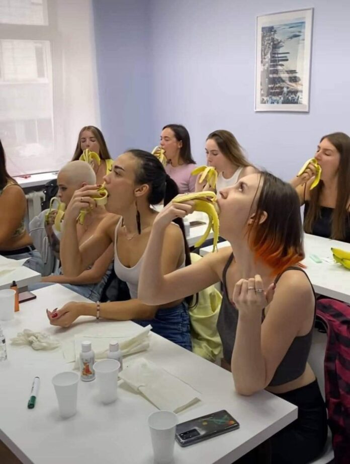 Verzin een Onderschrift 16 juli 2022