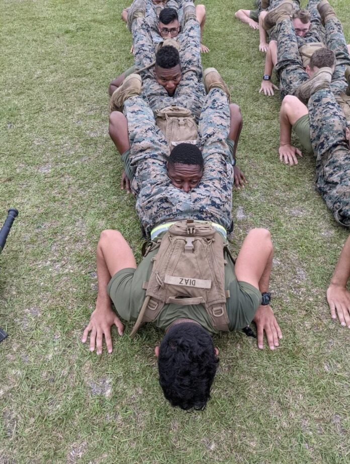 Verzin een Onderschrift 23 november 2022