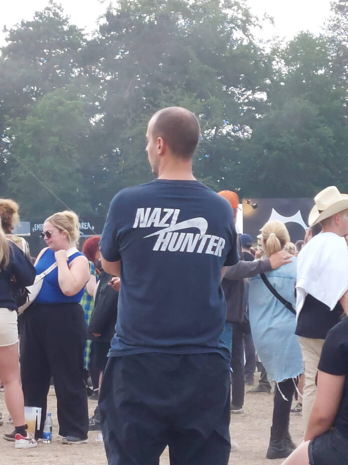 Verzin een Onderschrift 3 juli 2023 Verzin een Onderschrift 3 juli 2023