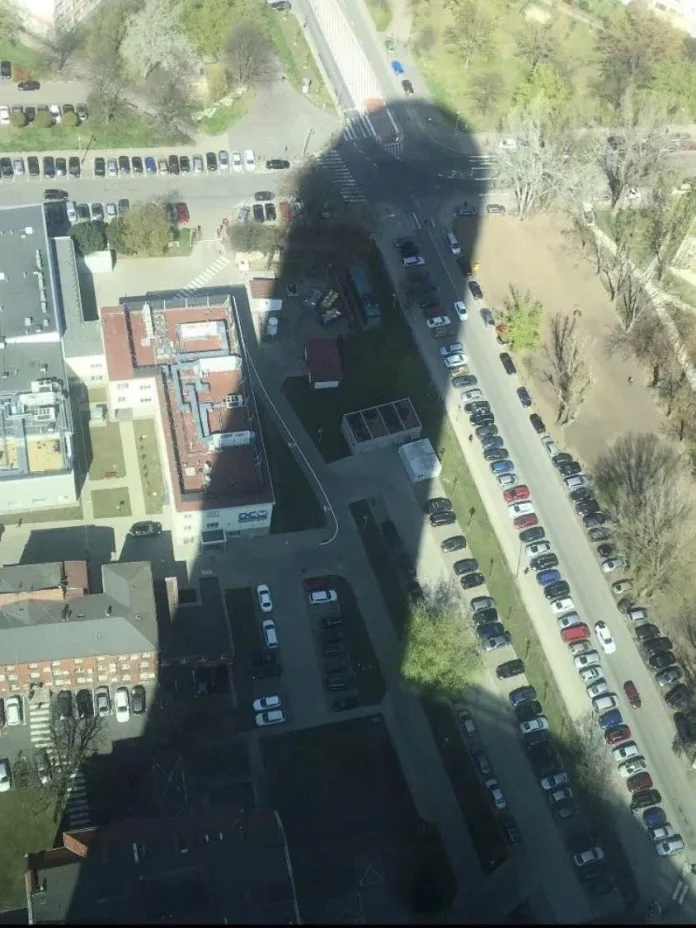 Verzin een Onderschrift 16 september 2024 Verzin een Onderschrift 16 september 2024