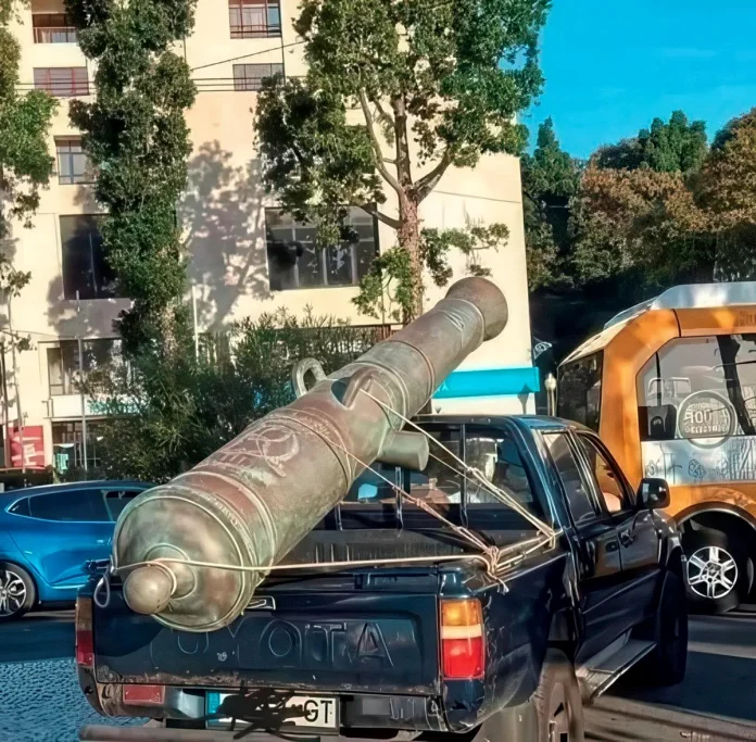 Verzin een Onderschrift 12 mei 2025