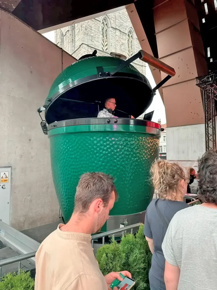 Verzin een Onderschrift 12 juni 2025