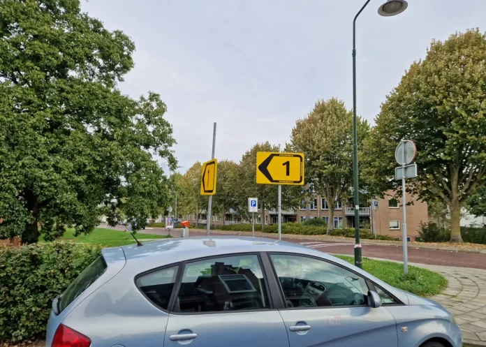 Verzin een Onderschrift 6 oktober 2025 Verzin een Onderschrift 6 oktober 2025