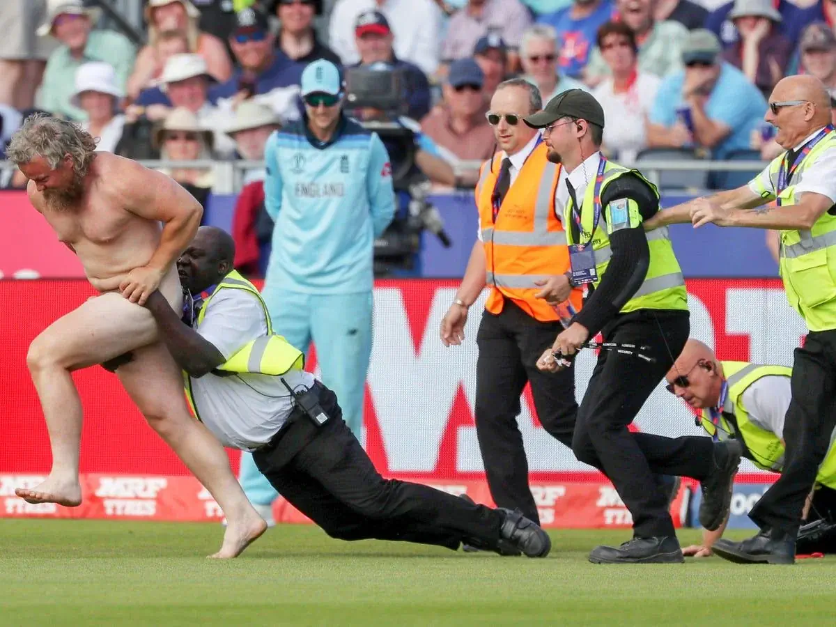 Verzin een Onderschrift 14 november 2025