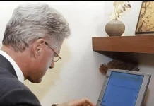 Verzin een Onderschrift 4 december 2025 Verzin een Onderschrift 3 december 2025